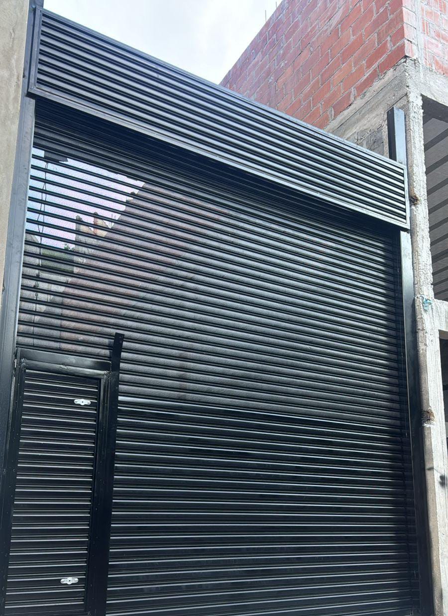 Galeria de Portas de Aço Automática 