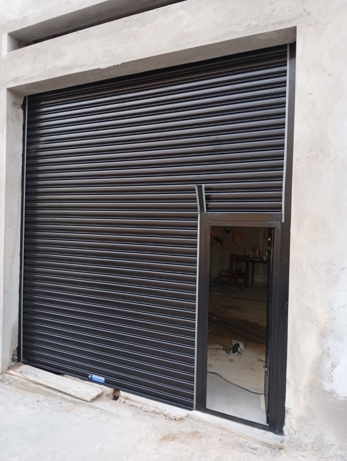 Galeria de Portas de Aço Automática 