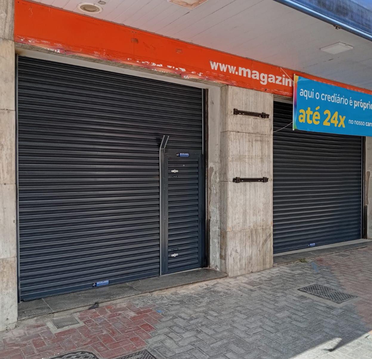 Galeria de Portas de Aço Automática 