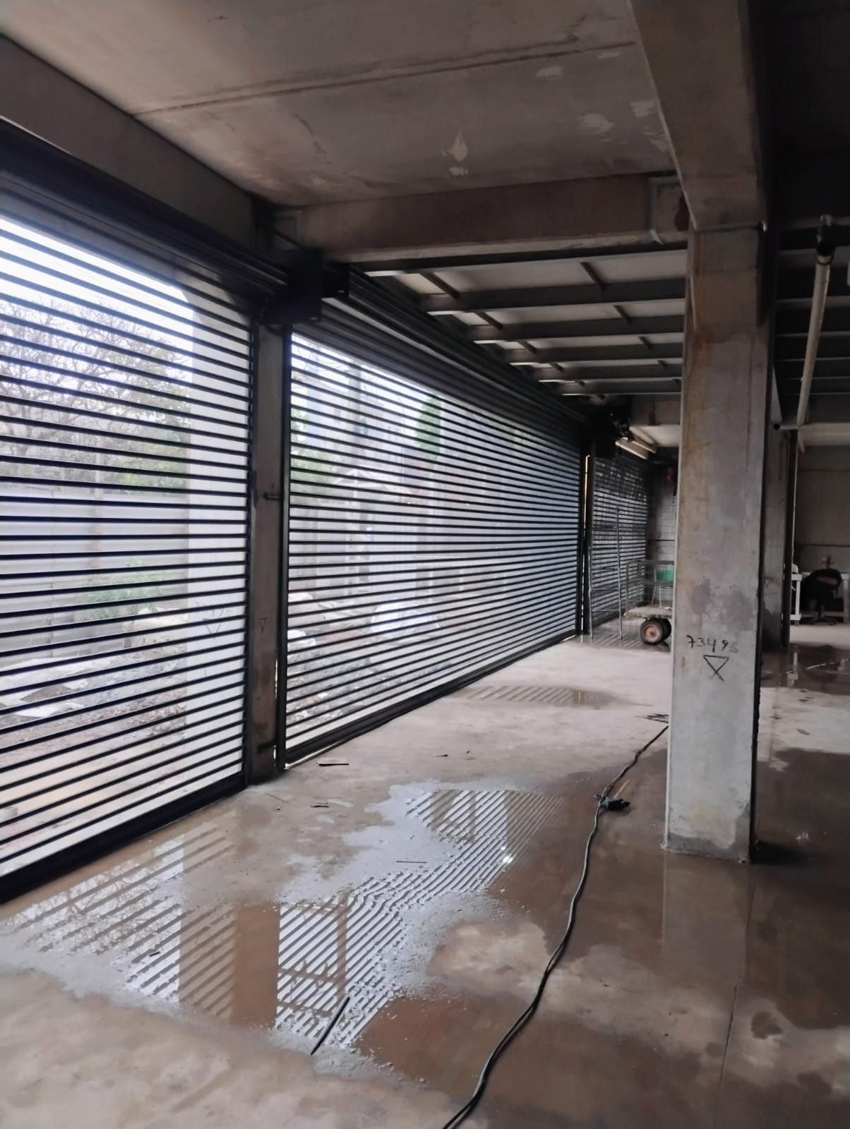 Galeria de Portas de Aço Automática 