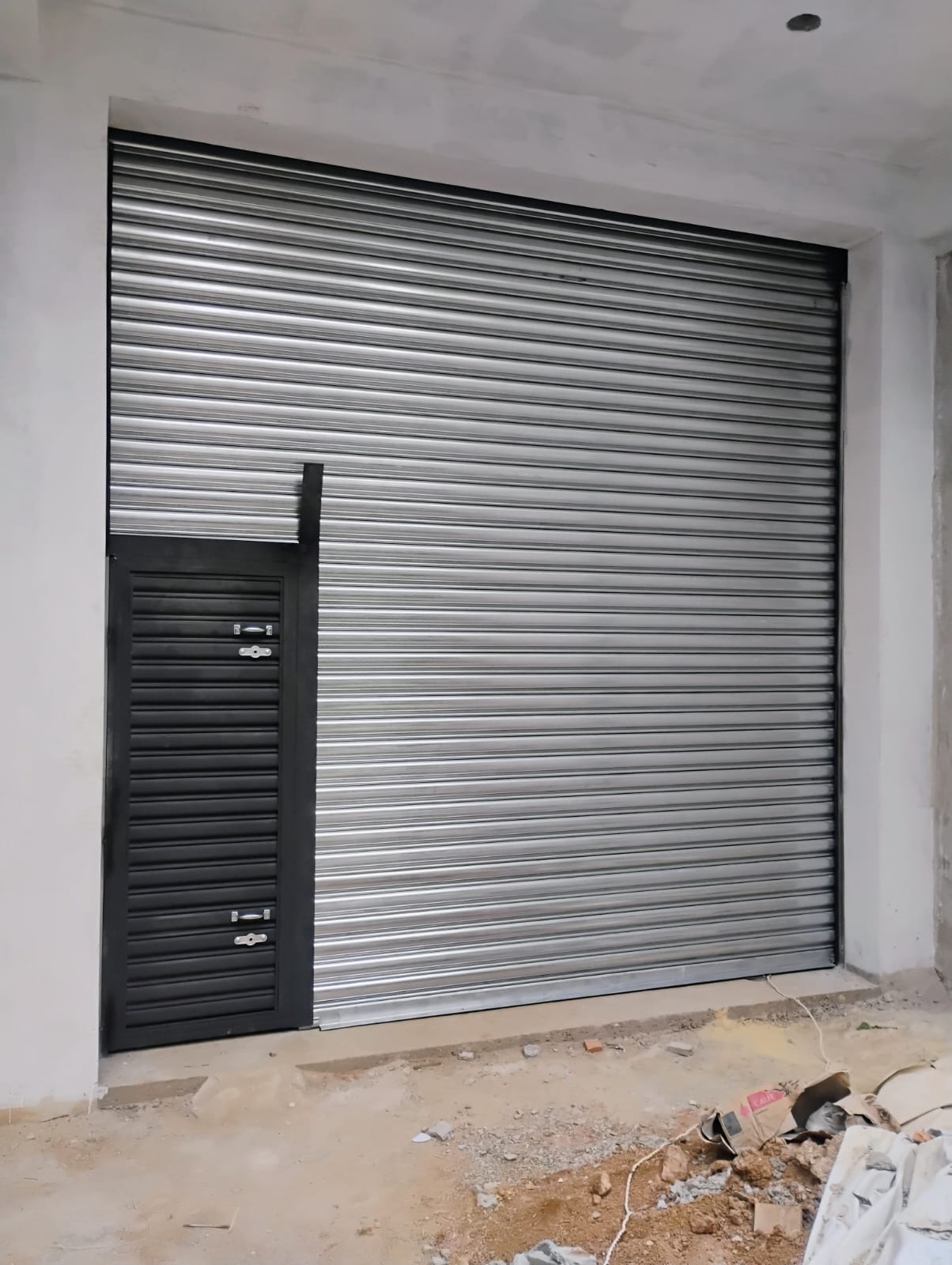 Galeria de Portas de Aço Automática 