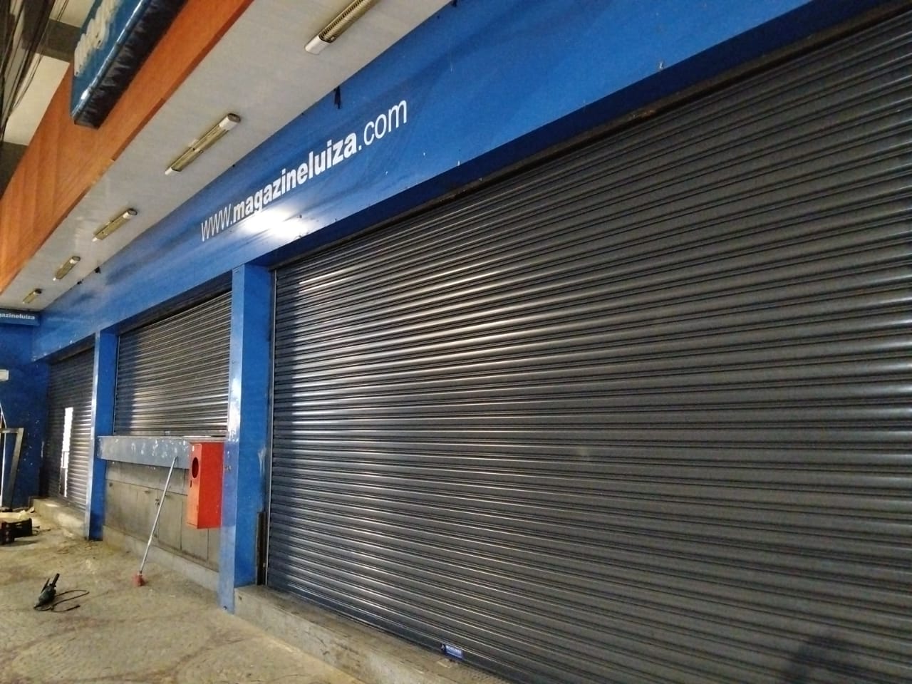 Galeria de Portas de Aço Automática 