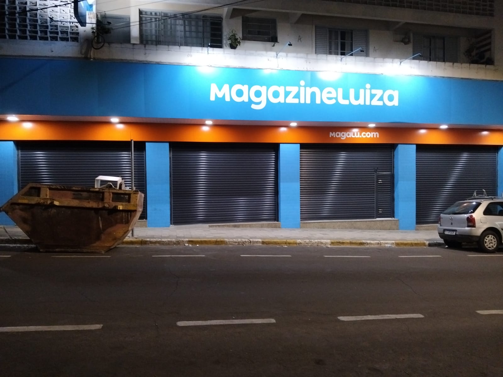 Galeria de Portas de Aço Automática 