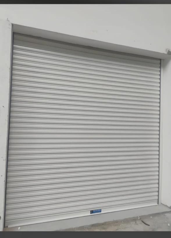 Galeria de Portas de Aço Automática 